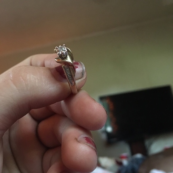 Promise ring - Picture 3 of 5